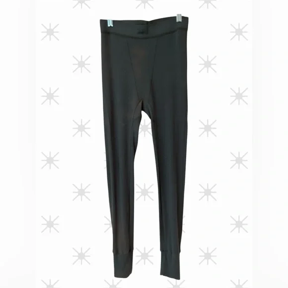 M. Rena Cropped Tummy Tuck Legging, Dark Gray, Ultra Comfortable, One Size - Picture 2 of 10
